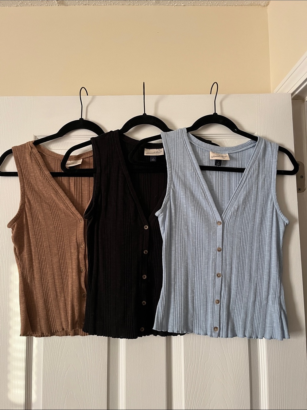 Universal Thread Sleeveless Ribbed Button-Front Tank Tops